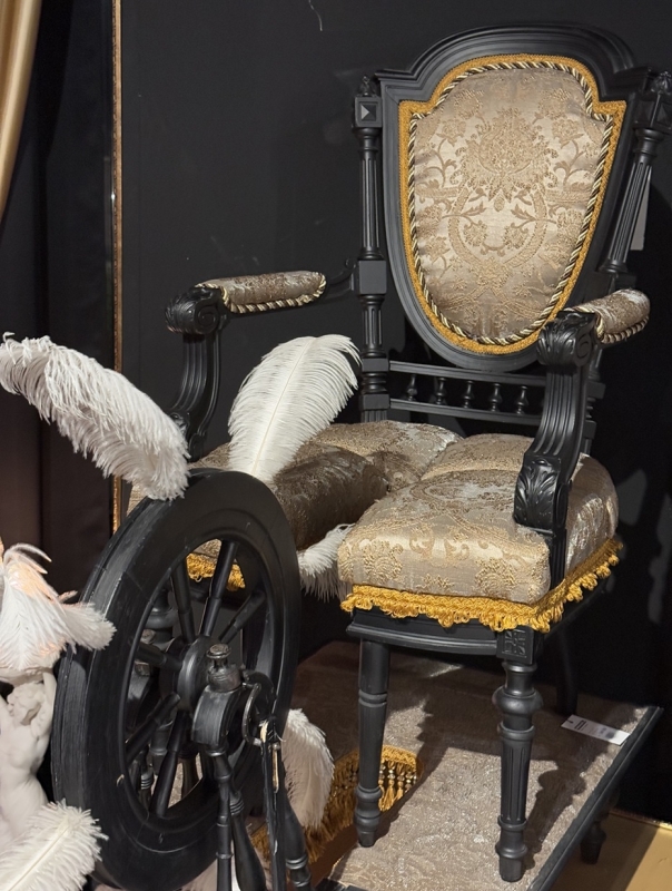 A Non-Penetrative Fucking Machine, Pink Rabbit House, Saint Petersburg