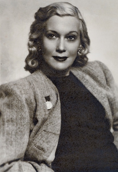 Actress Lyubov Orlova, the wife of Aleksandrov, in 1945