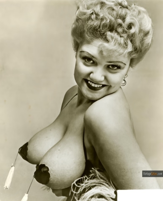 Adorable pinup Jennie Lee with covered pointy nipples, via Vintage Cuties