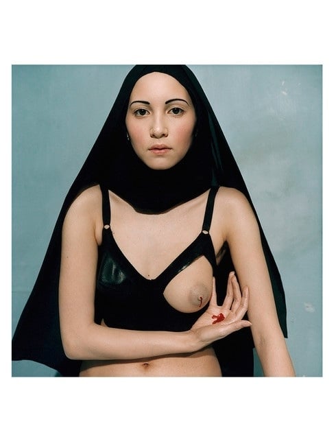 bleeding nipple by bettina Rheims