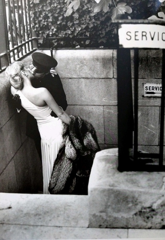 helmut newton Fashion, French Vogue, Paris