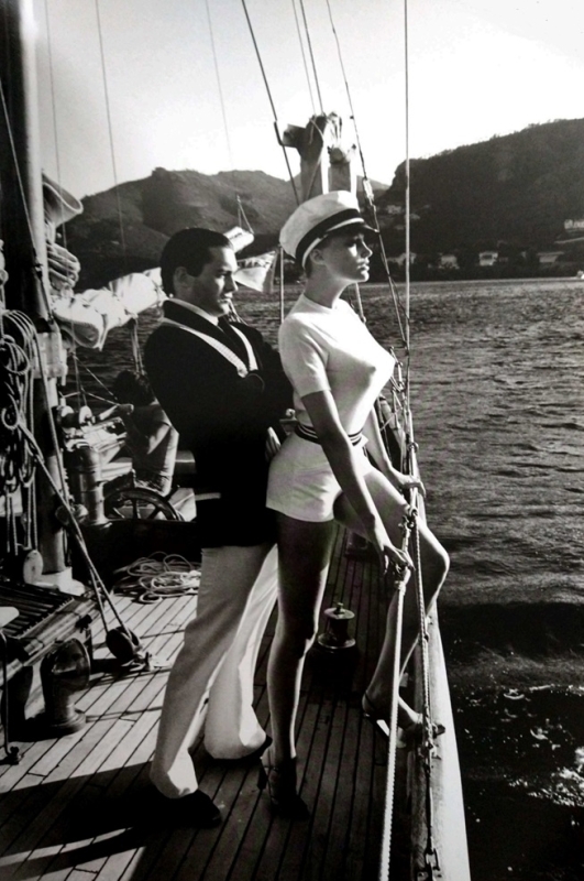 helmut newton Winnie on deck, Cannes