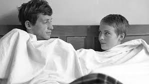 Jean Seberg and Belmondo in Breathless