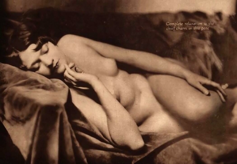 Julien Mandel photography The complete relaxation, 1922 Julien Mandel photography The complete relaxation, 1922