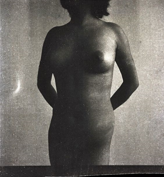 Kansuke Yamamoto faceless nude
