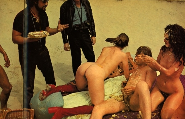Lasse Braun on the set of Cake Orgy (1974)