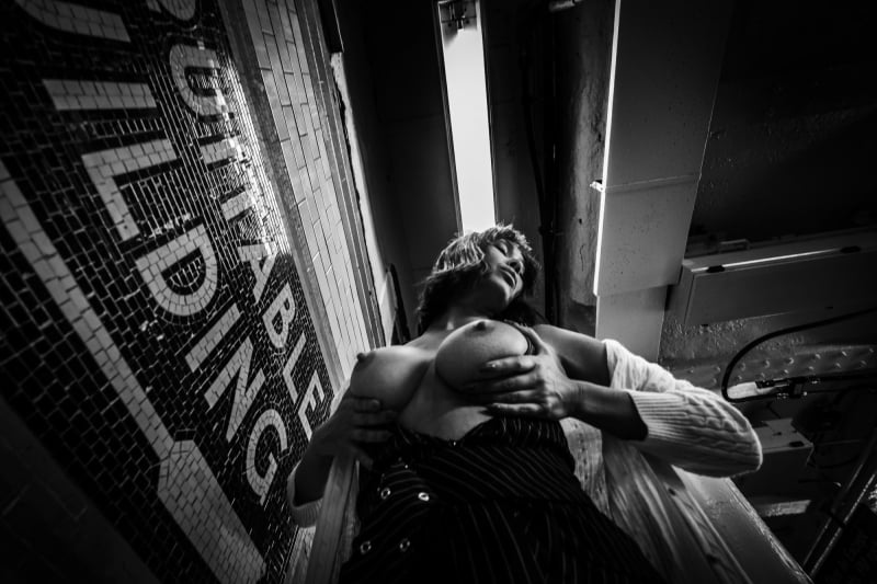 NYC subway by Kenn Lichtenwalter