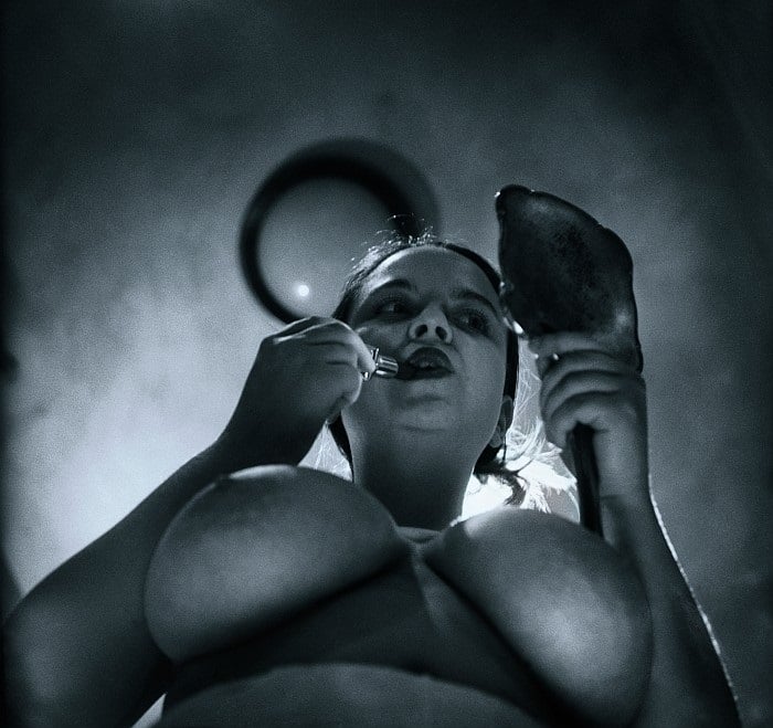 sarah saudek nude