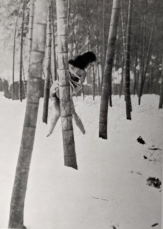 seiu ito tied woman in the snow