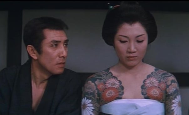 Sumiko Fuji as Oryu in the movie ‘Hibotan Bakuto (Red Peony Gambler)‘