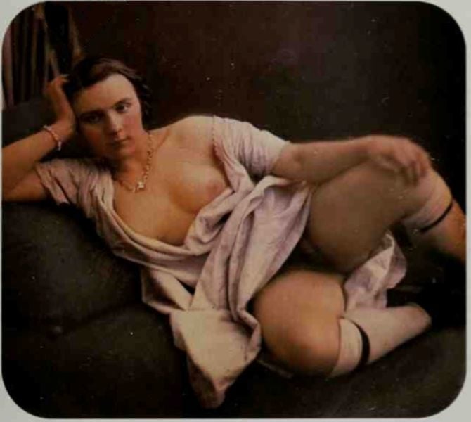 pornographic-daguerreotype-nude-in-a-chair