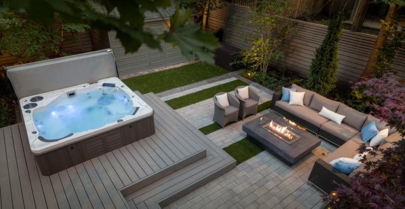 Spa of jacuzzi in de tuin - signagarden