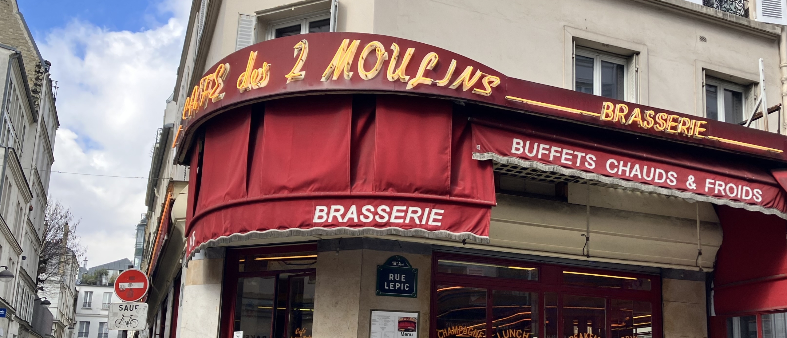 Het wonderbaarlijke lot van het café van Amélie Poulain