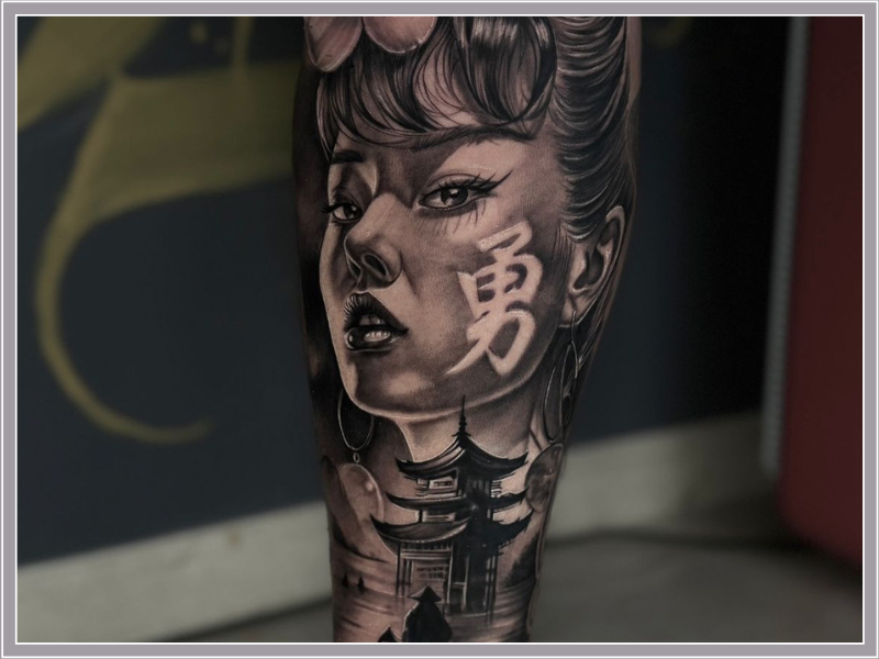 portret vrouw tattoo