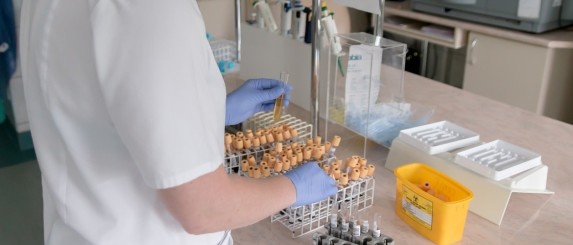 Soa test bij mannen: hoe verloopt zo’n soatest?