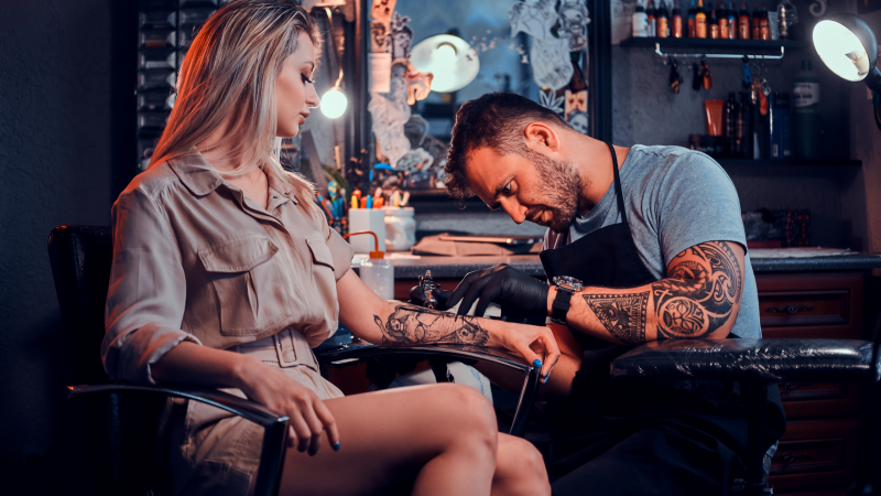 tattoo artist social media profession