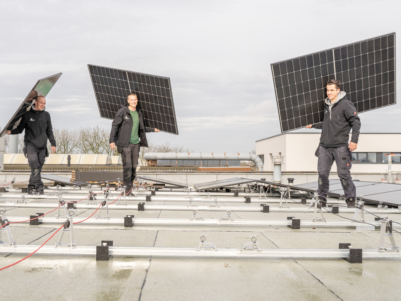 Zonnepanelen installeren met plezier bij Morgana