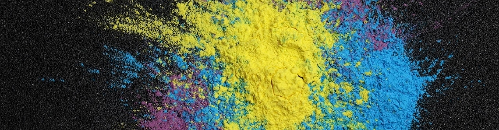 Powder pigments