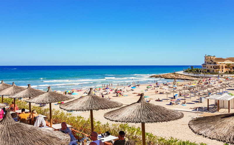 La zenia strand