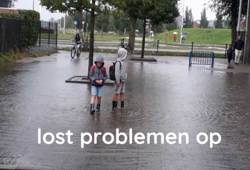 problemen water schoolplein