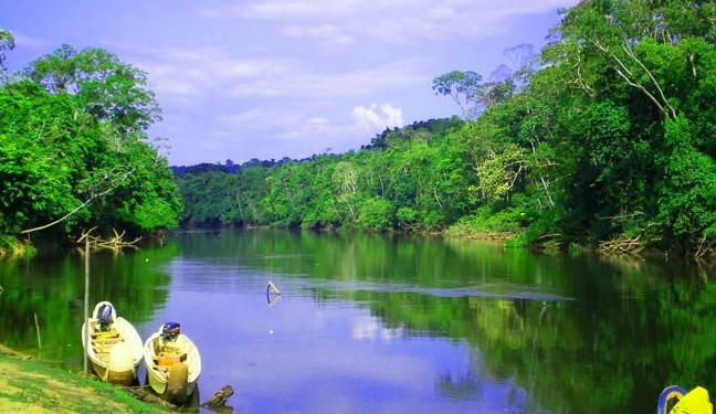 Water als spirituele brug tussen Suriname, Nederland en Belgie - dragers van voorouderlijke kennis en familielijnen