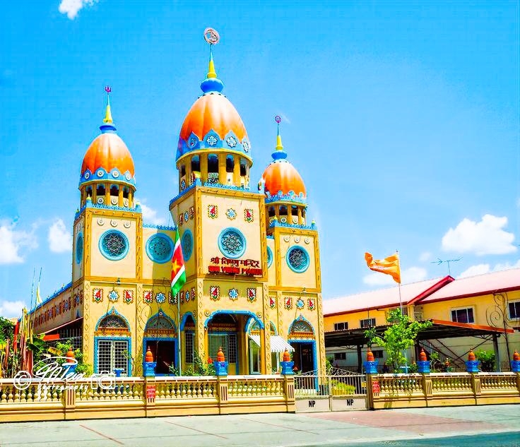 Hindoe-tempel in Suriname waar Hanuman wordt vereerd