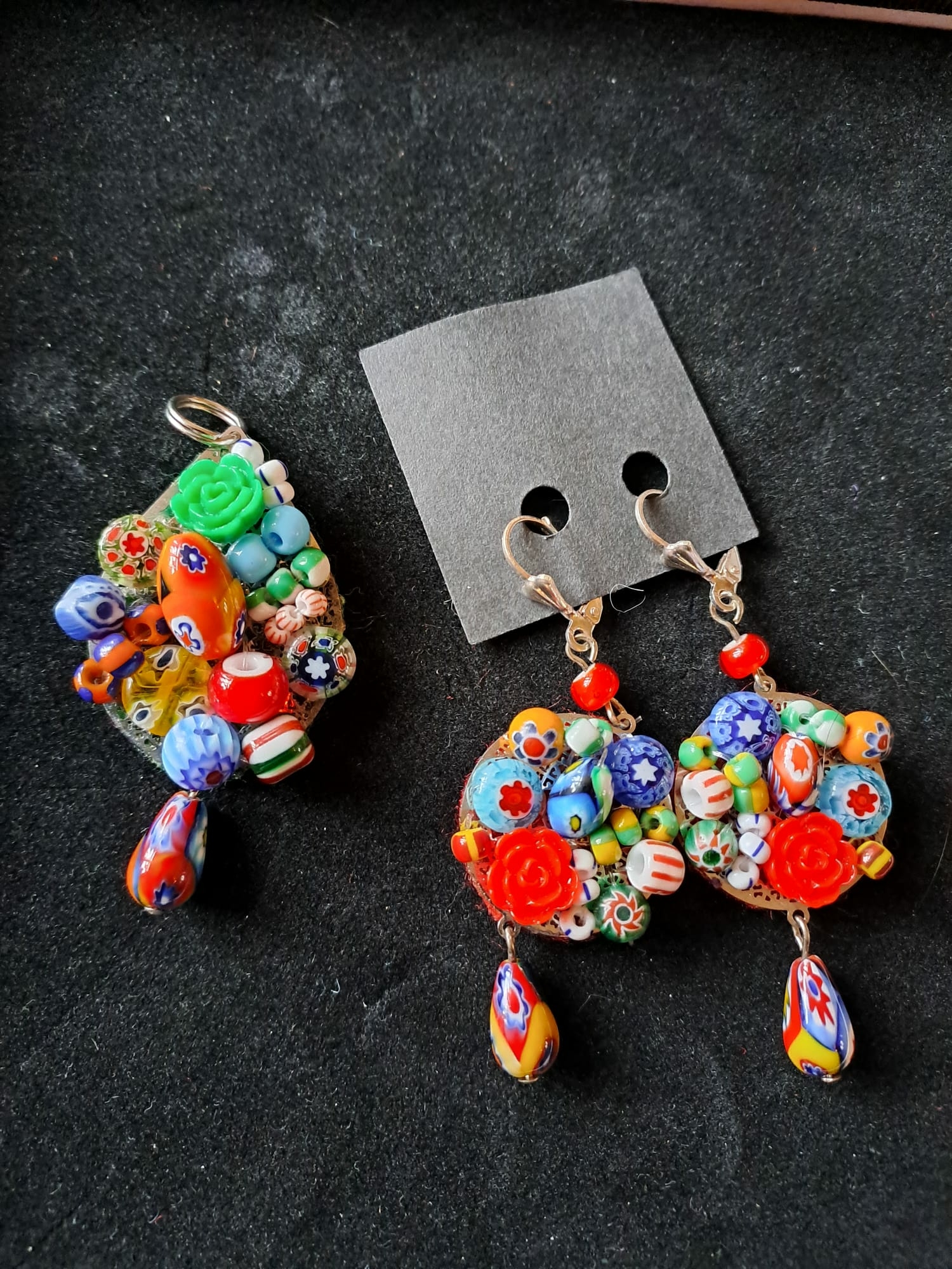 Aisa Alla Kondre sieraden met kleurrijke Afrikaanse glaskralen