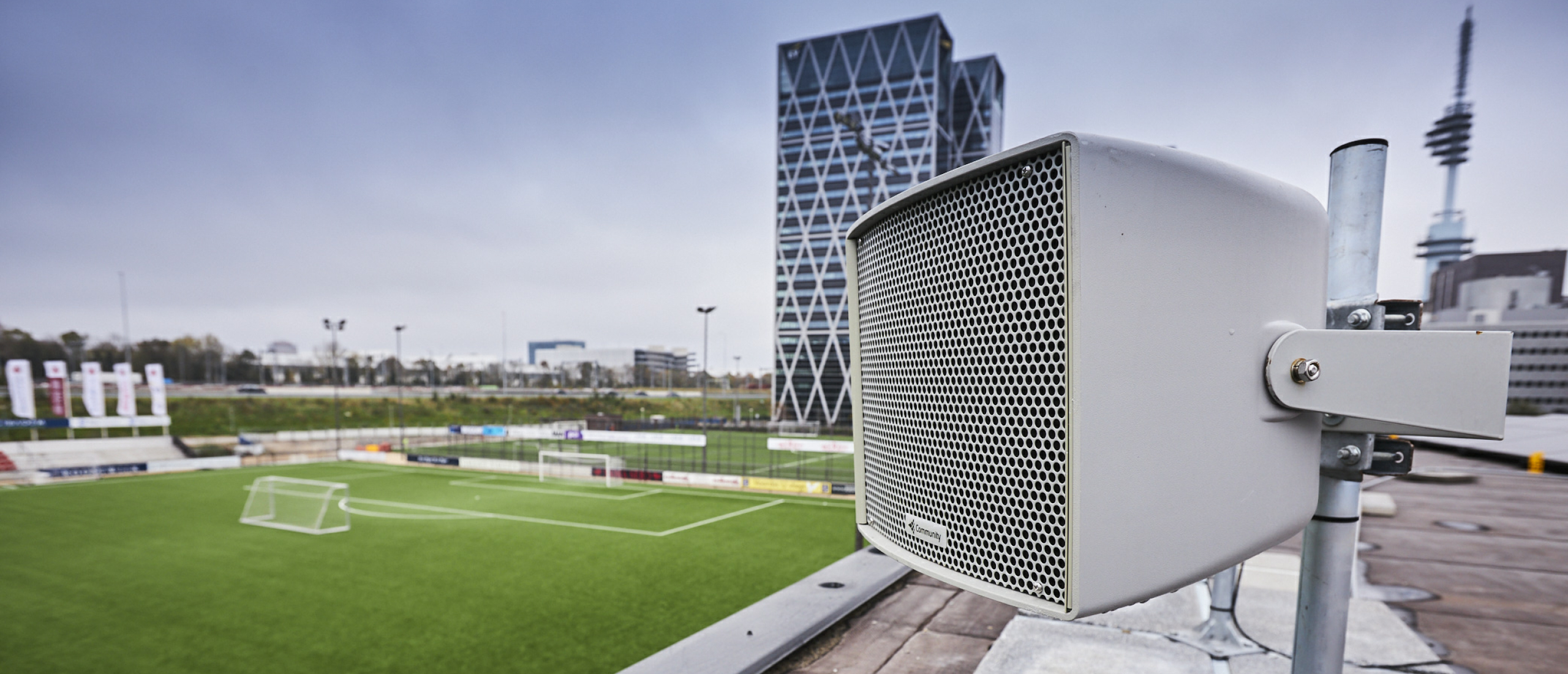 Das beste Beschallungssystem für einen Sportplatz