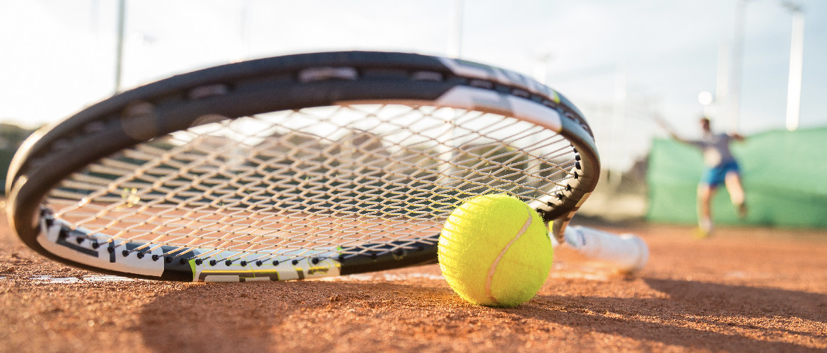 Hoe groot is een tennisbal? Afmetingen en gewicht van een tennisbal