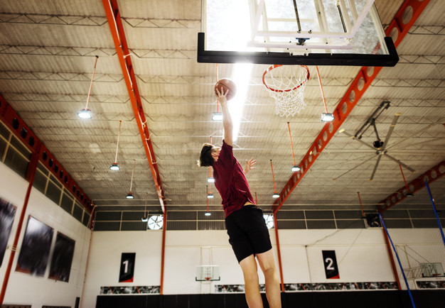 Hoe hoog hangt een basketbalnet? | Afmetingen van een basket