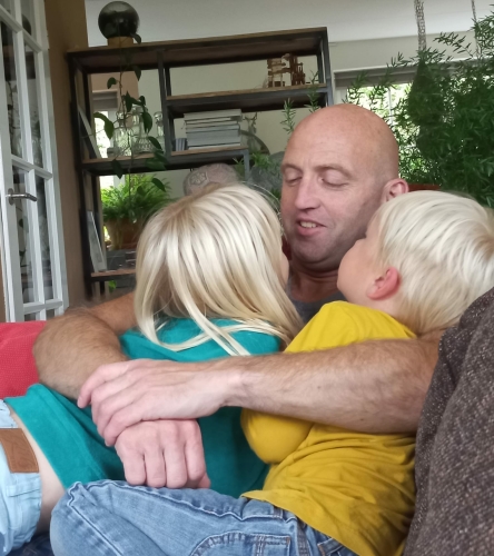 Knuffelen met mijn kinderen