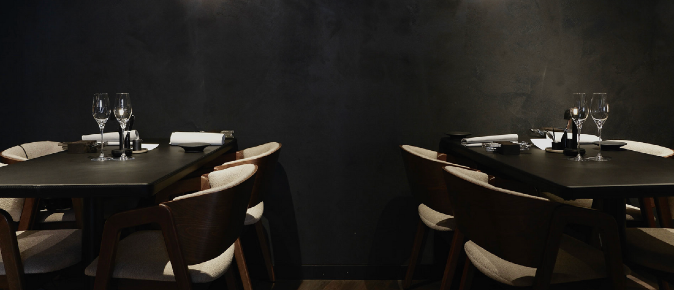 Restaurant De Zeeuw in Haarlem sluit per direct de deuren.