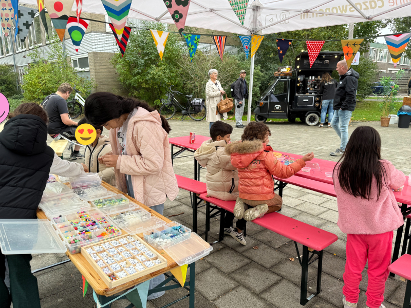 Vriendschapsarmbandjes maken creatieve workshop