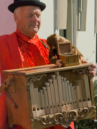 Buikorgel nostalgisch draaiorgel