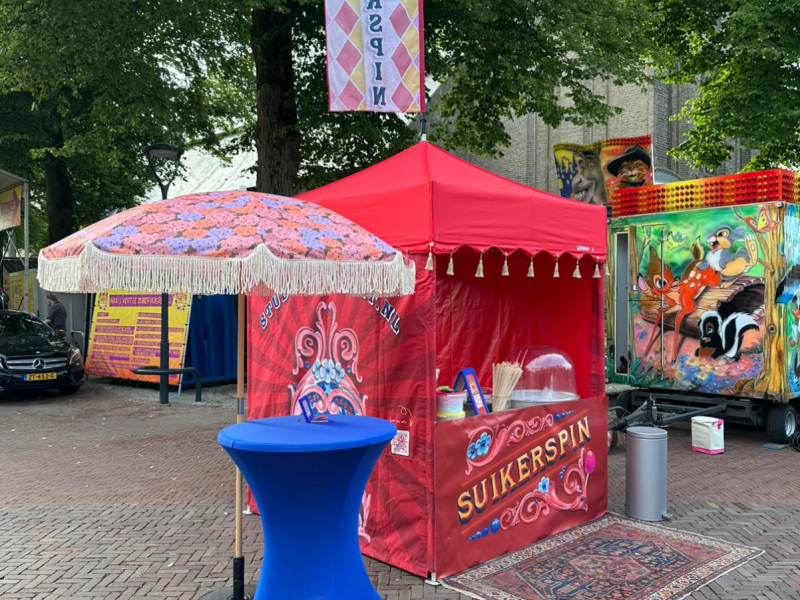 festivals, bruiloften, dorpsfeesten, winkelcentra en bedrijfsevenementen.