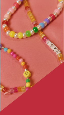 Maak je eigen vriendschapsarmbandjes tijdens deze leuke kinder workshop!