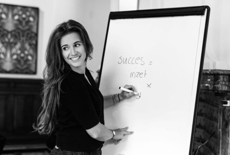 “Jullie horen bij de 10% slimste leerlingen van Nederland”, zei mijn leraar in de eerste klas “Jullie horen bij de 10% slimste leerlingen van Nederland”, zei mijn leraar in de eerste klas