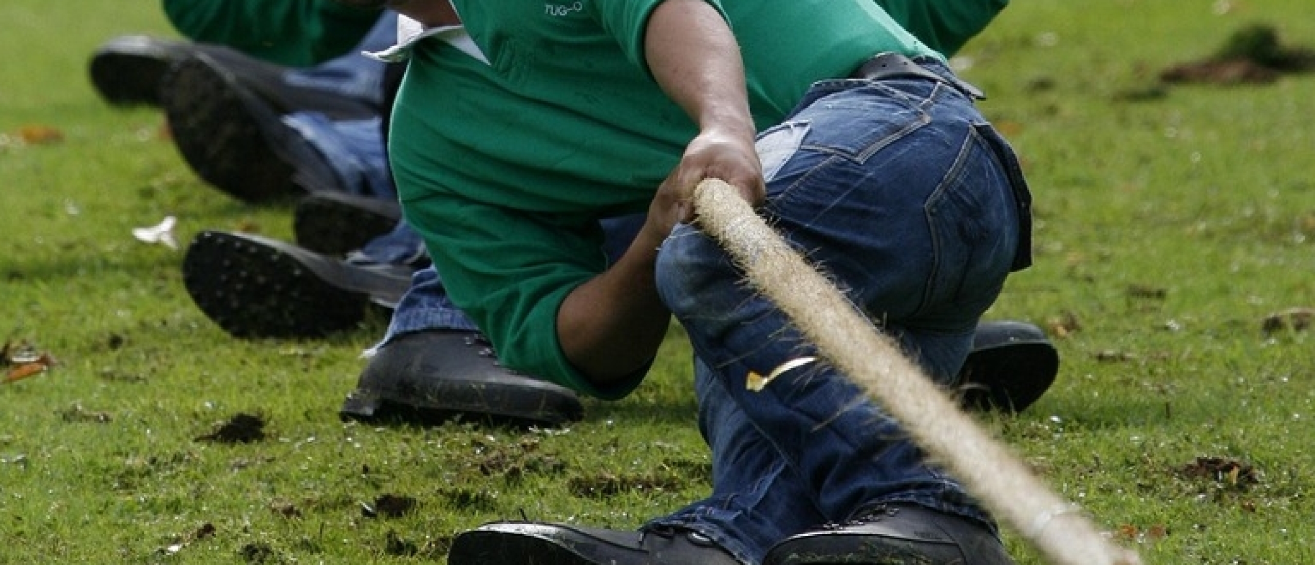 Tug of war zoals in concurentiebeding contract