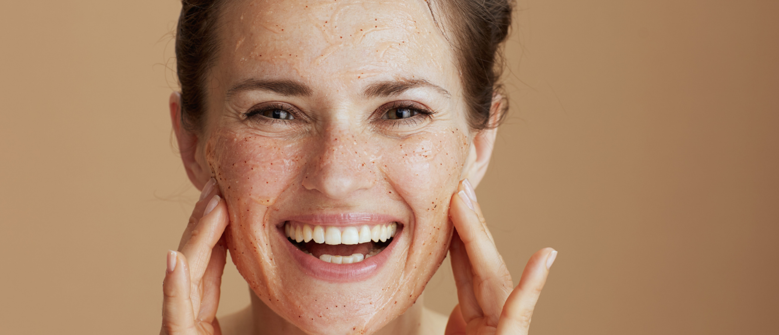 Stralende Huid na de Zomer: Ontdek de Kracht van Retinol en Peelings bij Suzan Oerlemans HUIDINSTITUUT