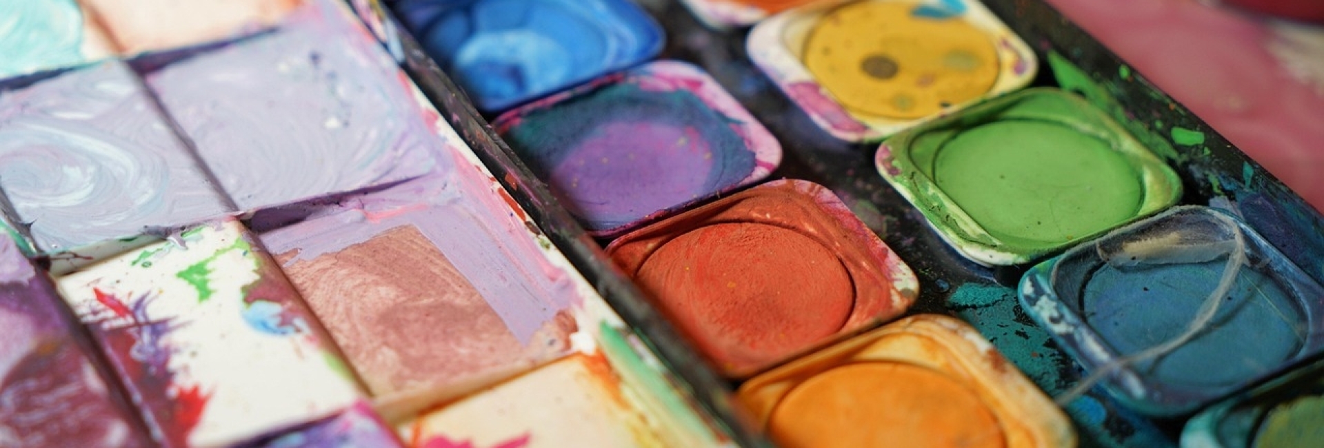 Kleurrijk - De Persoonlijke Krachtkleur Methode - Annet Steijaert - Sweet60 Kleurrijk - De Persoonlijke Krachtkleur Methode - Annet Steijaert - Sweet60