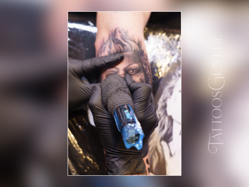 black & grey realisme portret