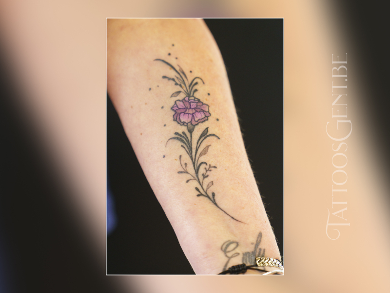 kleuren tattoo bloem