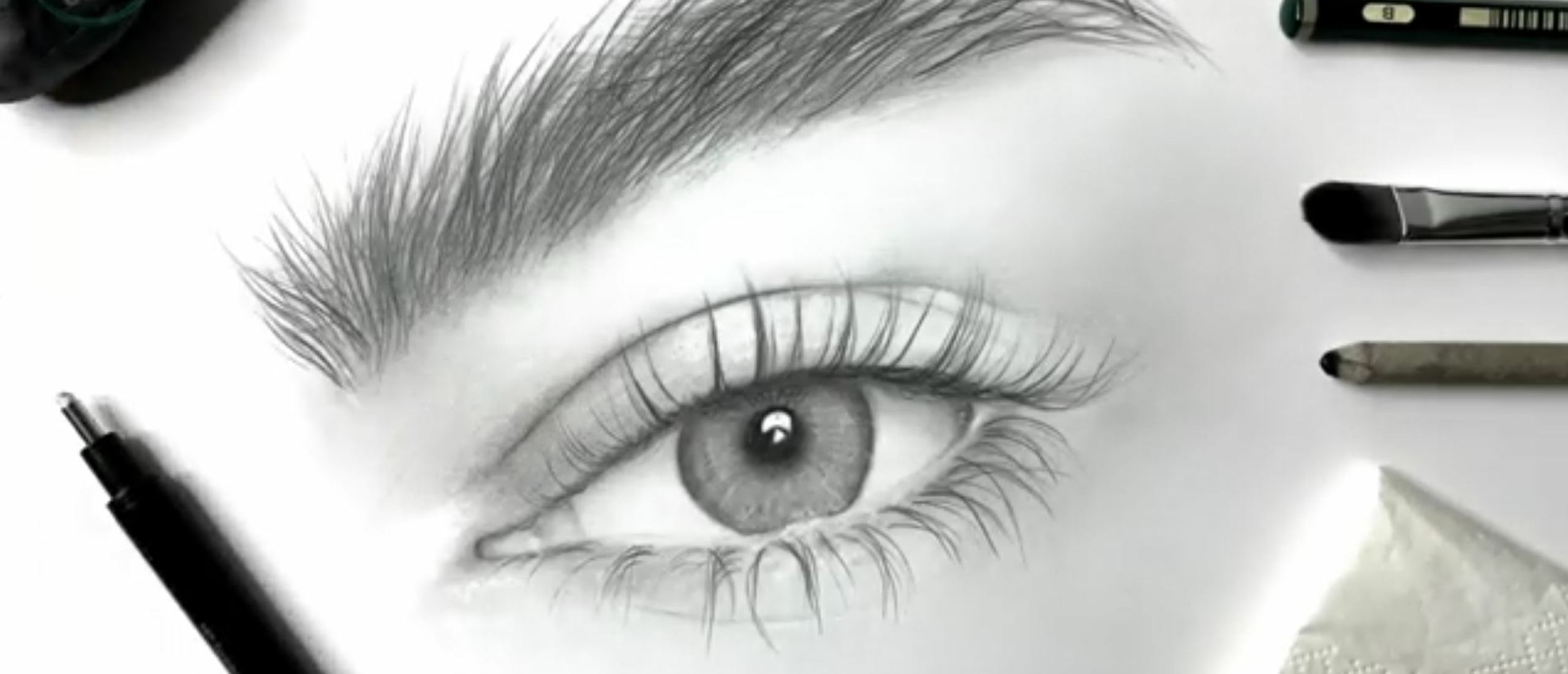 Hoe teken je een realistisch oog?