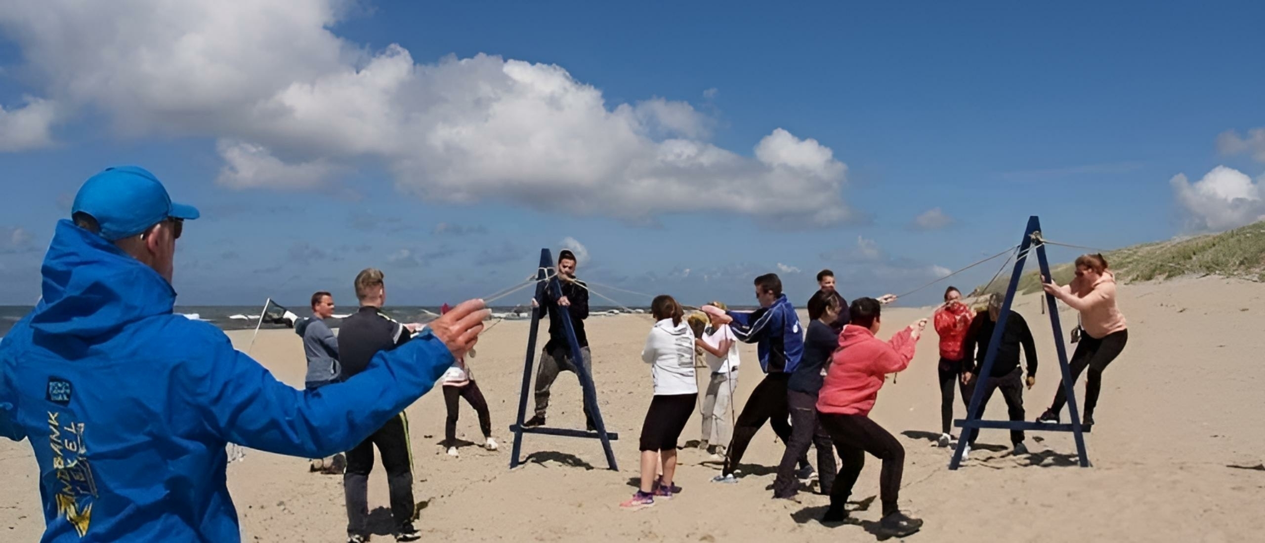 Beach games teambuilding activiteit op Texel Beach games teambuilding activiteit op Texel