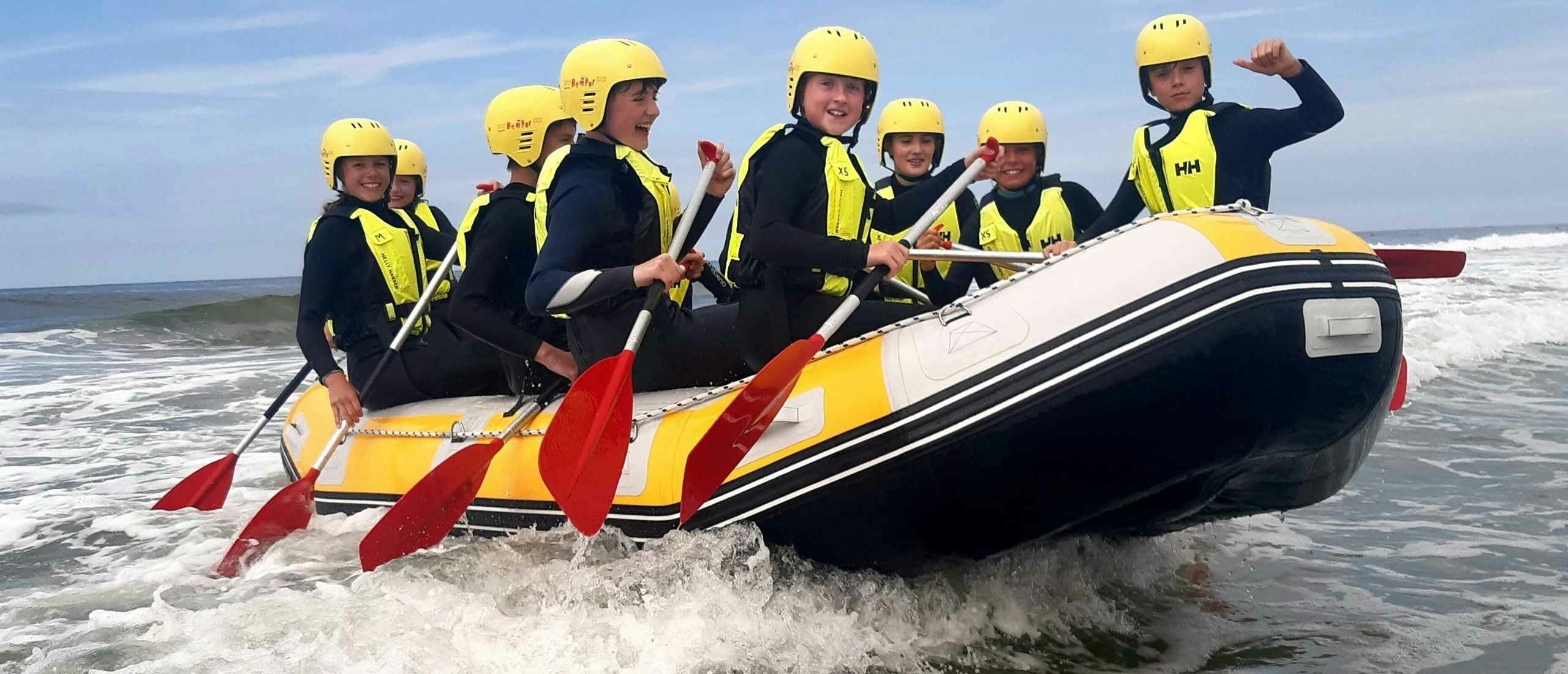 Brandingkajakken en raften groepsactiviteit Texel