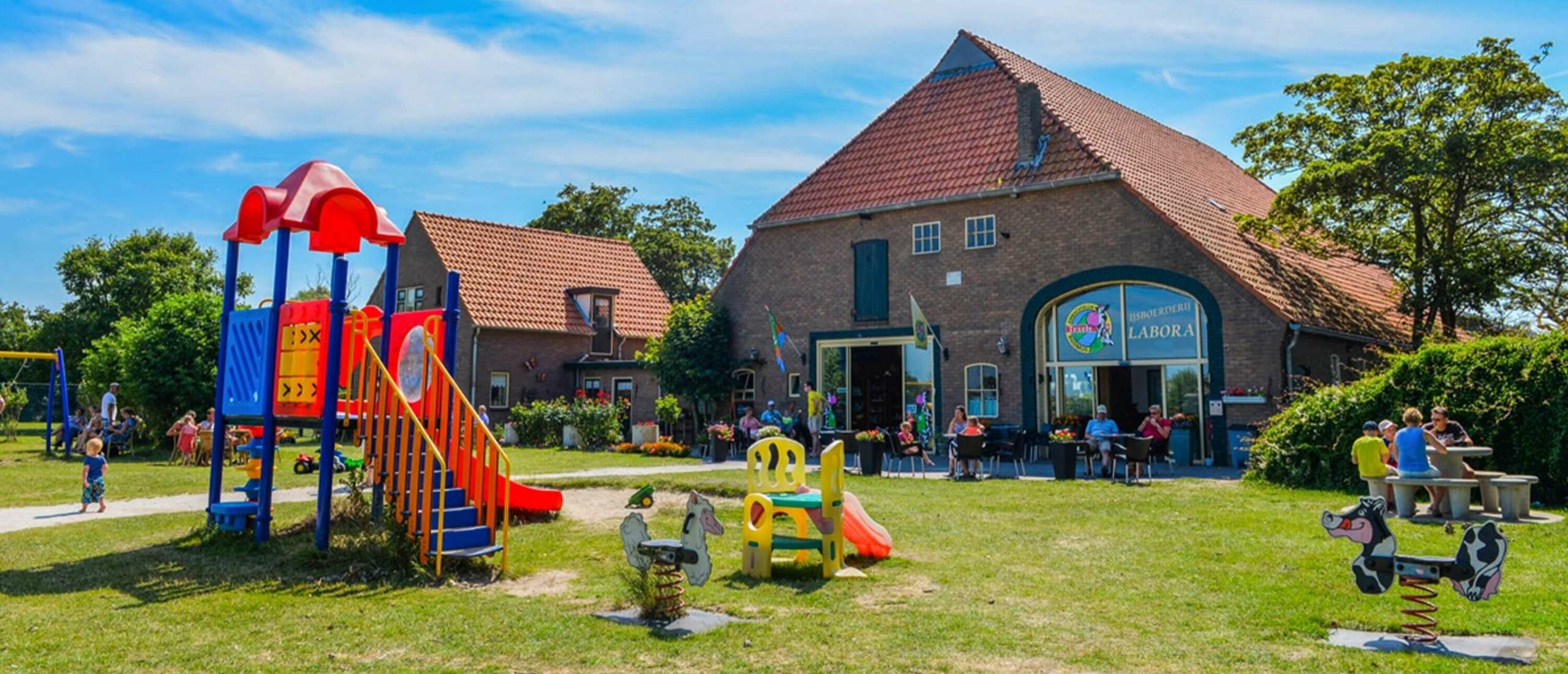 IJsboerderij Labora op Texel – ijs eten, speeltuin en terras