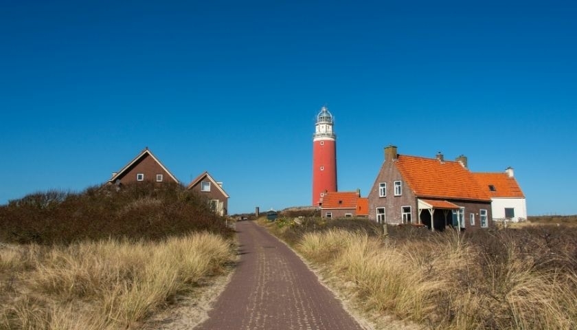 Fatbike route richting de vuurtoren van Texel door duinen en natuurgebied