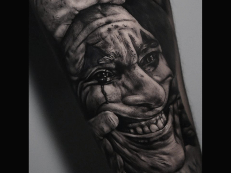 joker tattoo realisme
