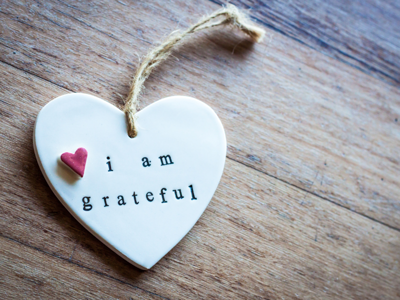 Living with Gratitude: Benefits & Strategies for Cultivating an Attitude of Appreciation