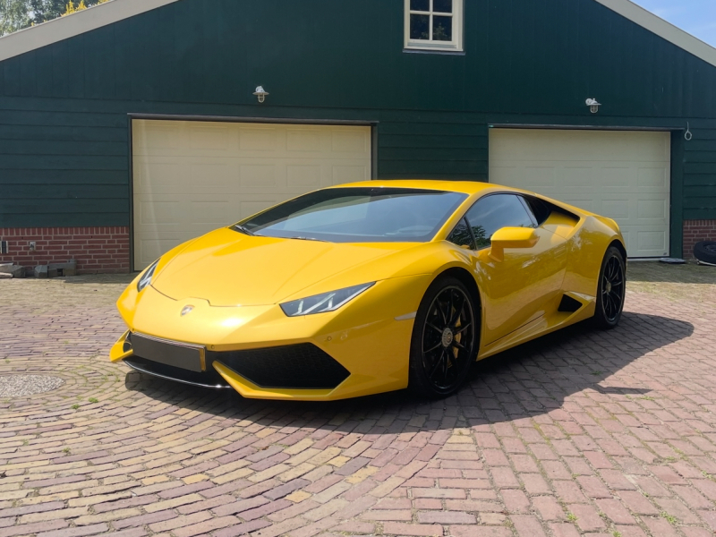 Lamborghini Huracán voorzien van CovrGard Paint Protection Film in Alkmaar – full front en achterbumper PPF installatie door The Polish Company, specialist in supercar lakbescherming Noord-Holland